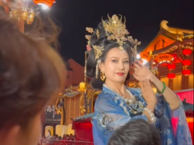 #步履丈量人间画，山海入怀揽风华#文旅#原创作品#西安#穿越