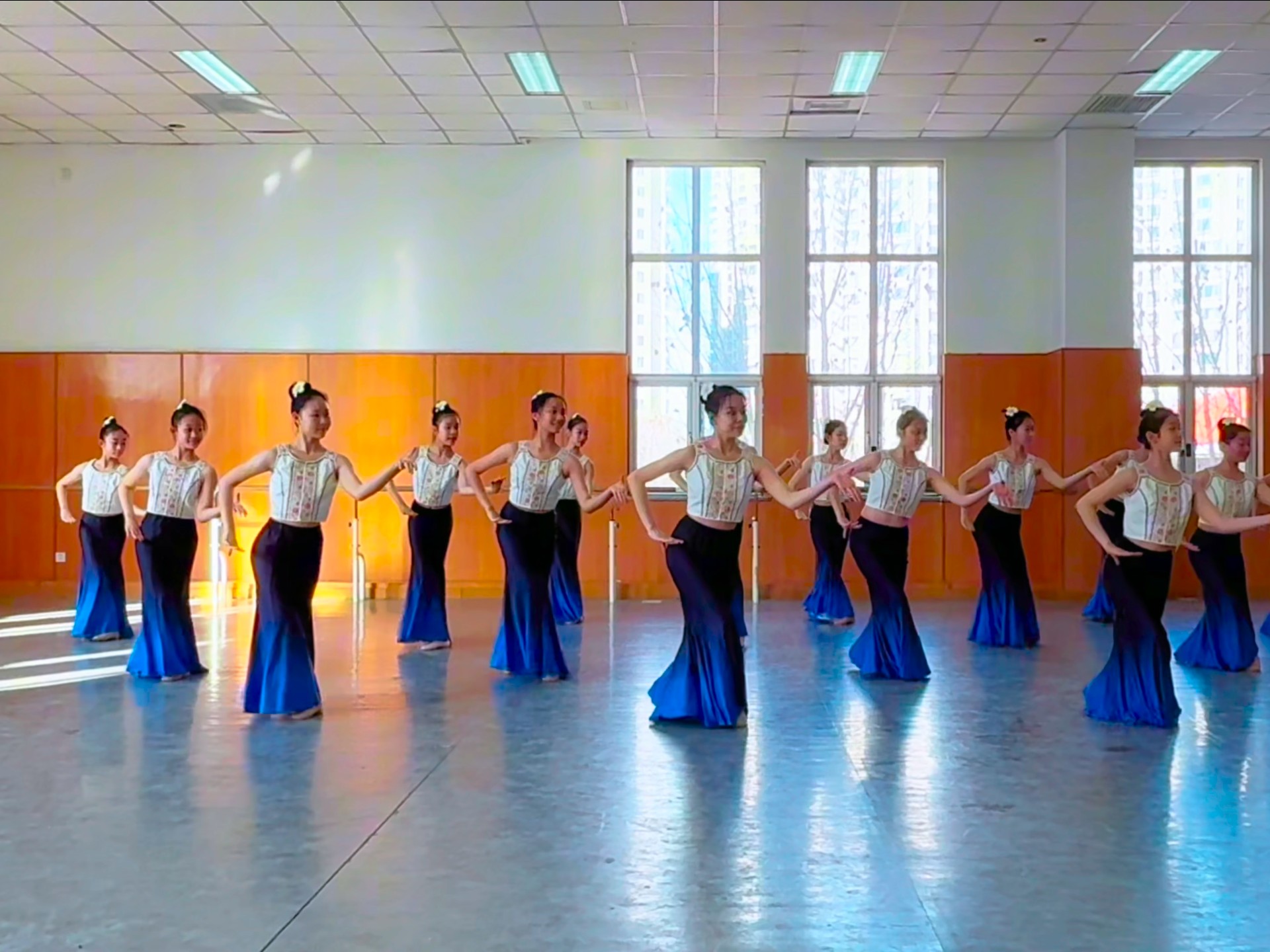 傣族步伐组合（中专3上）