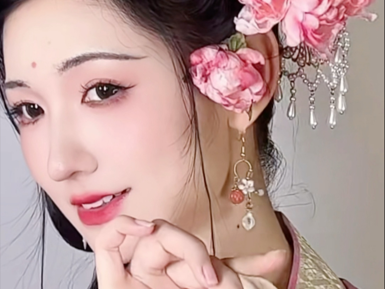 小师傅快开门，开门！