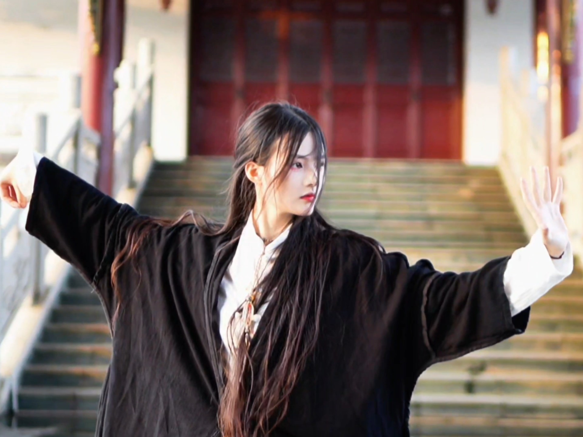 天道酬勤，人道酬善