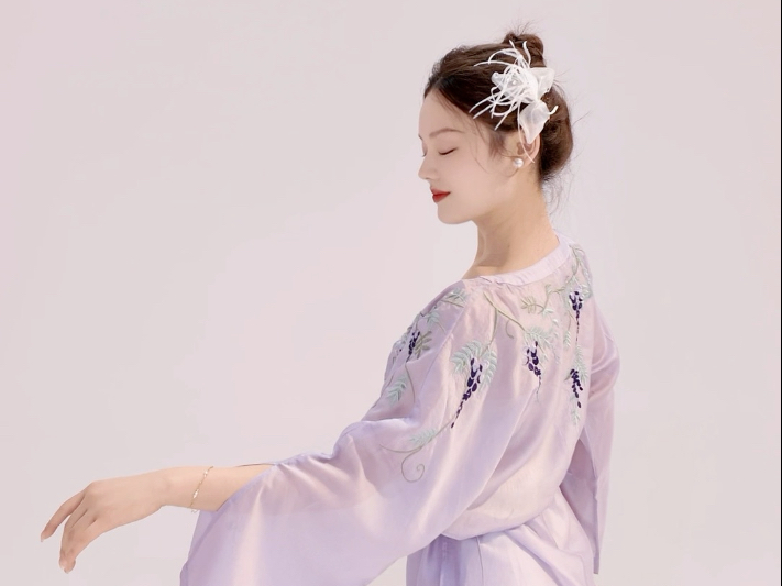 心有半亩花田，藏于世俗人间#古典舞#临沂成人舞蹈#舞蹈日常