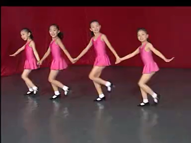 歌舞剧院考级三级跑跳步