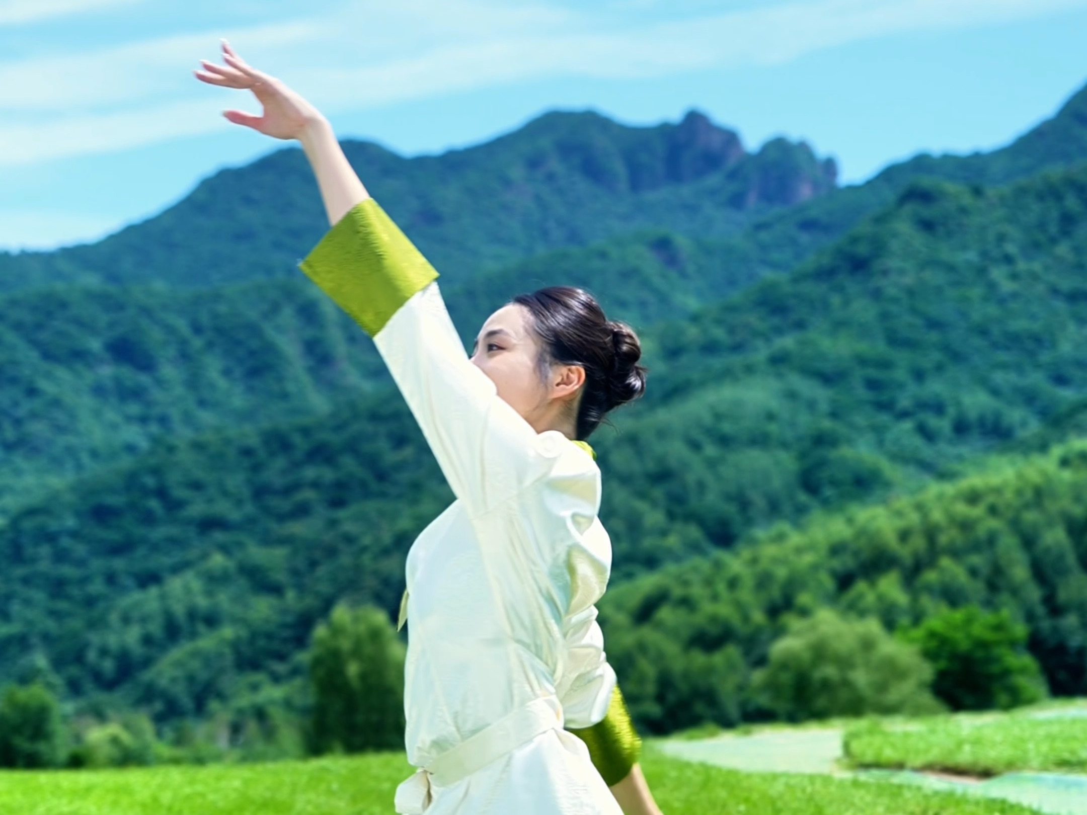 草原都来了，当然要跳个卓玛啦～