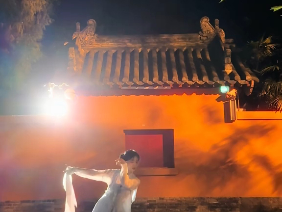 休闲时间跳一下