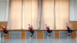 22级舞蹈教育基本功大三下 把上蹲组合