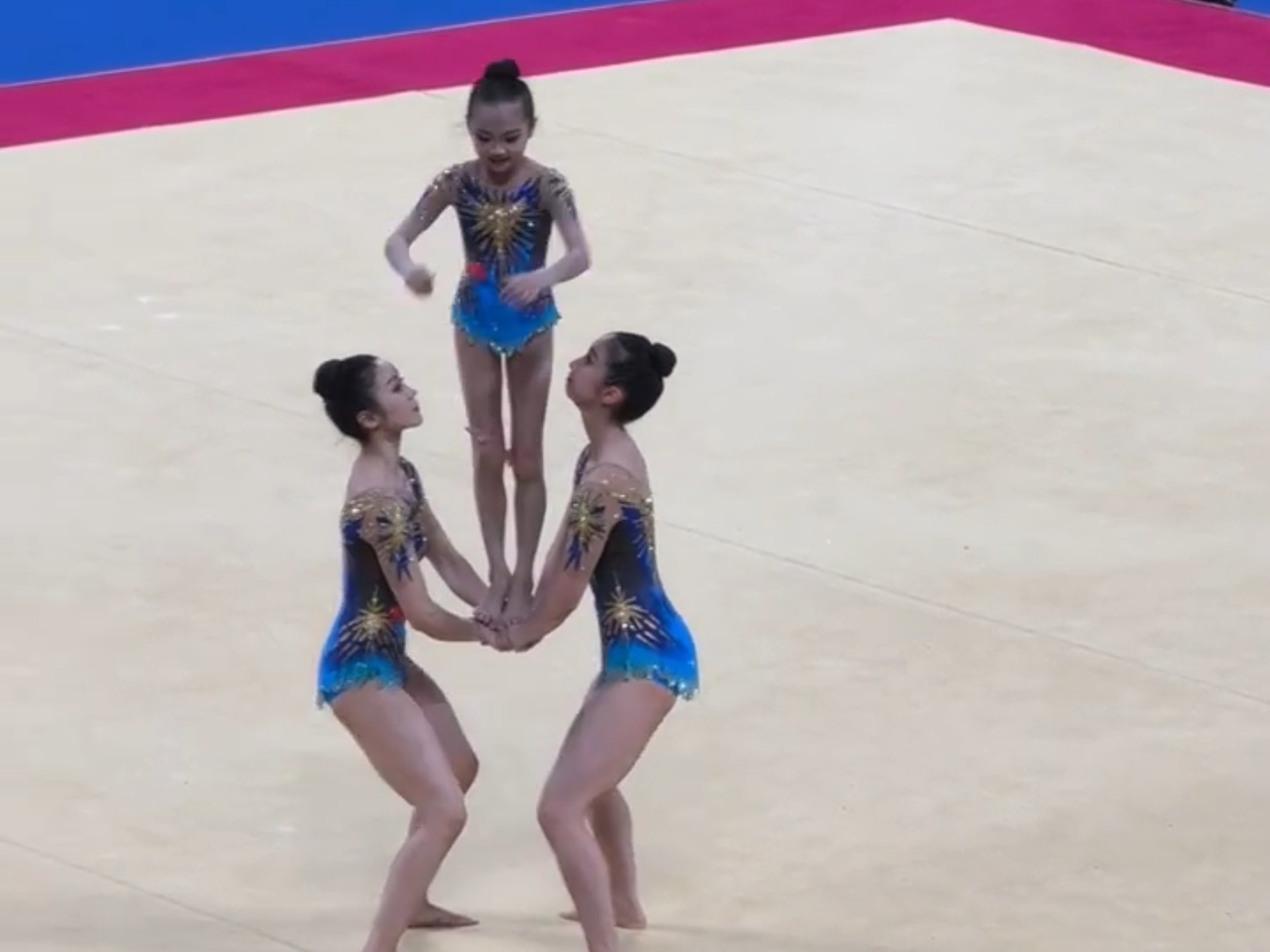 艺术体操  女三 动力套