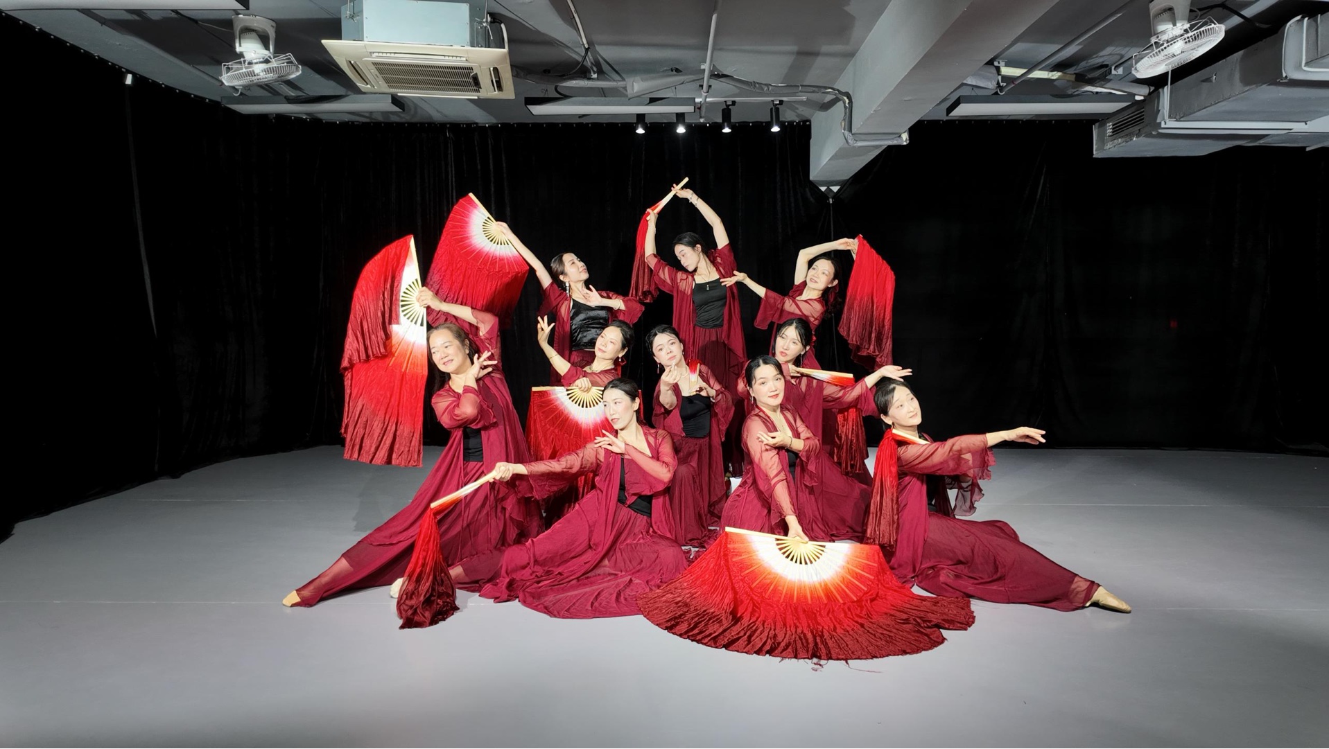 初见（集体版）