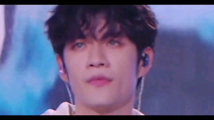 【张颜齐】是谁被这句hold on硬控了啊啊啊太帅了我说…