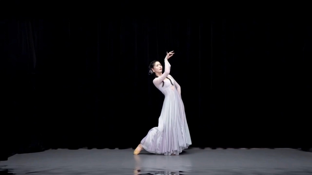 古典舞《痴情冢》舞蹈片段展示示范