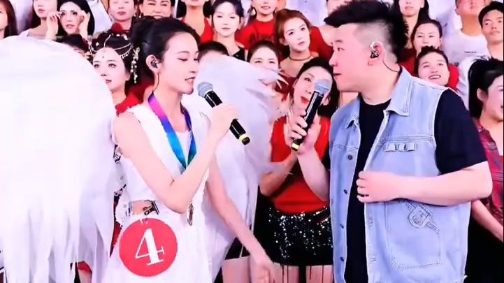 终于轮到我用 隐形的翅膀 拍转场啦～