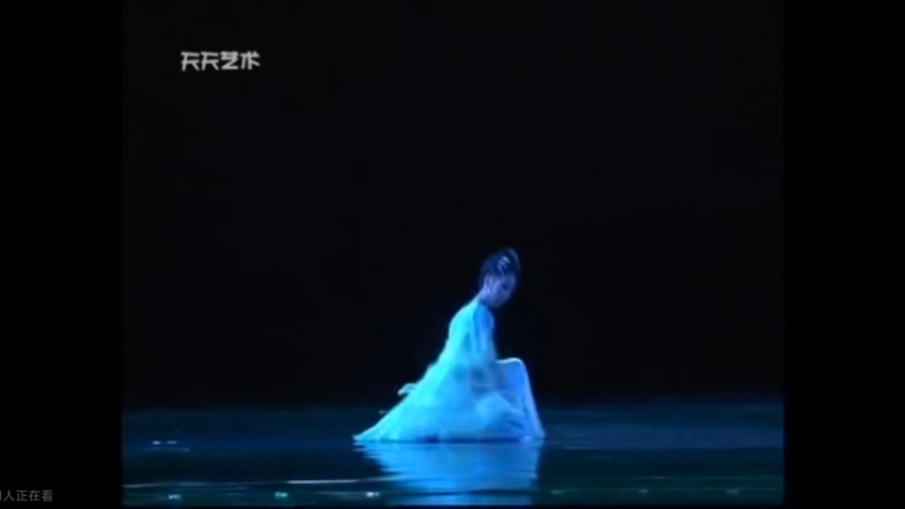 【亲亲桃子8】最新视频来袭，快来看看吧！