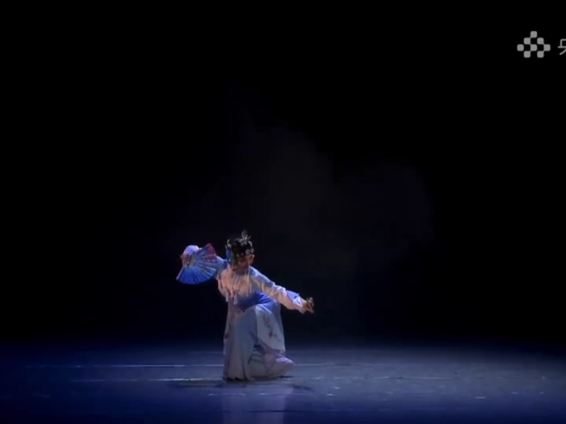 【第十九届北京舞蹈大赛】古典舞剧目《念》 两分钟以内截取 