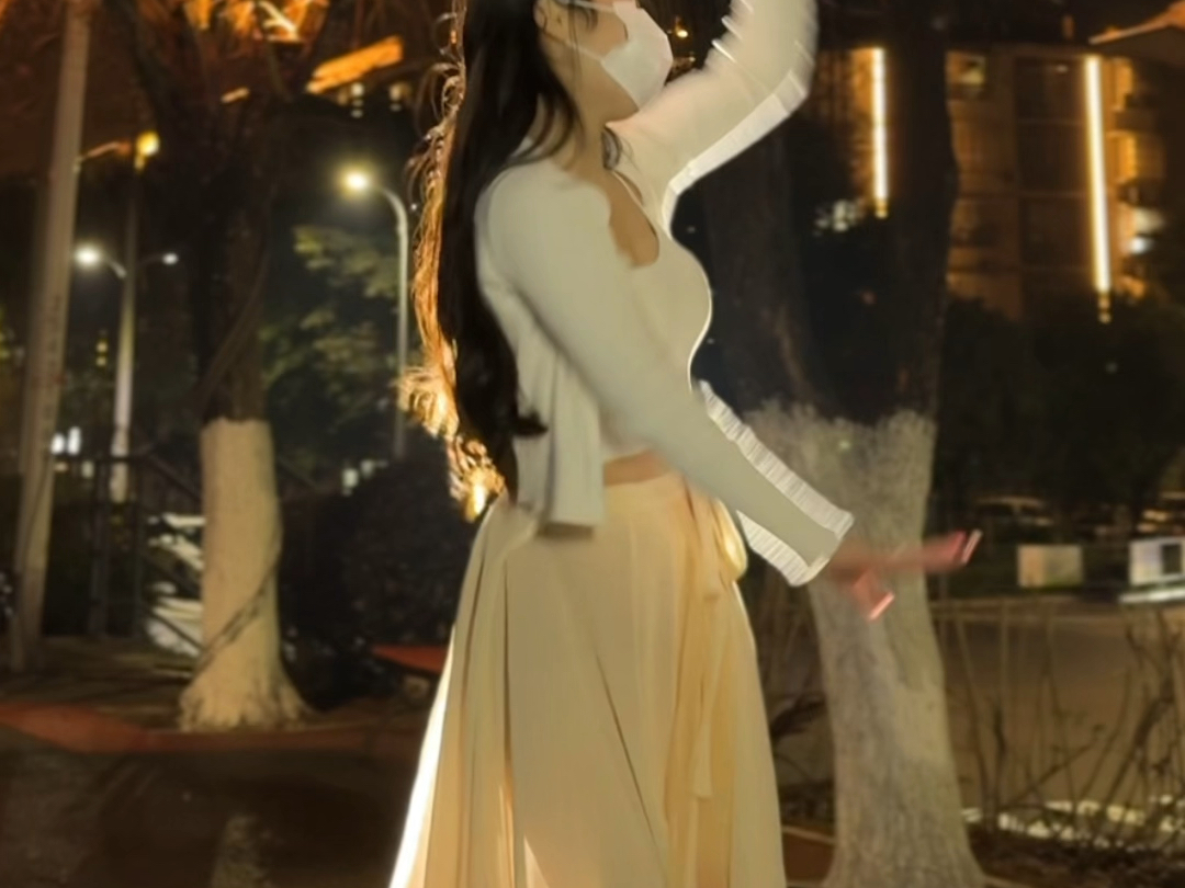可可爱爱没脑袋#古典舞 #酒馆儿舞蹈
