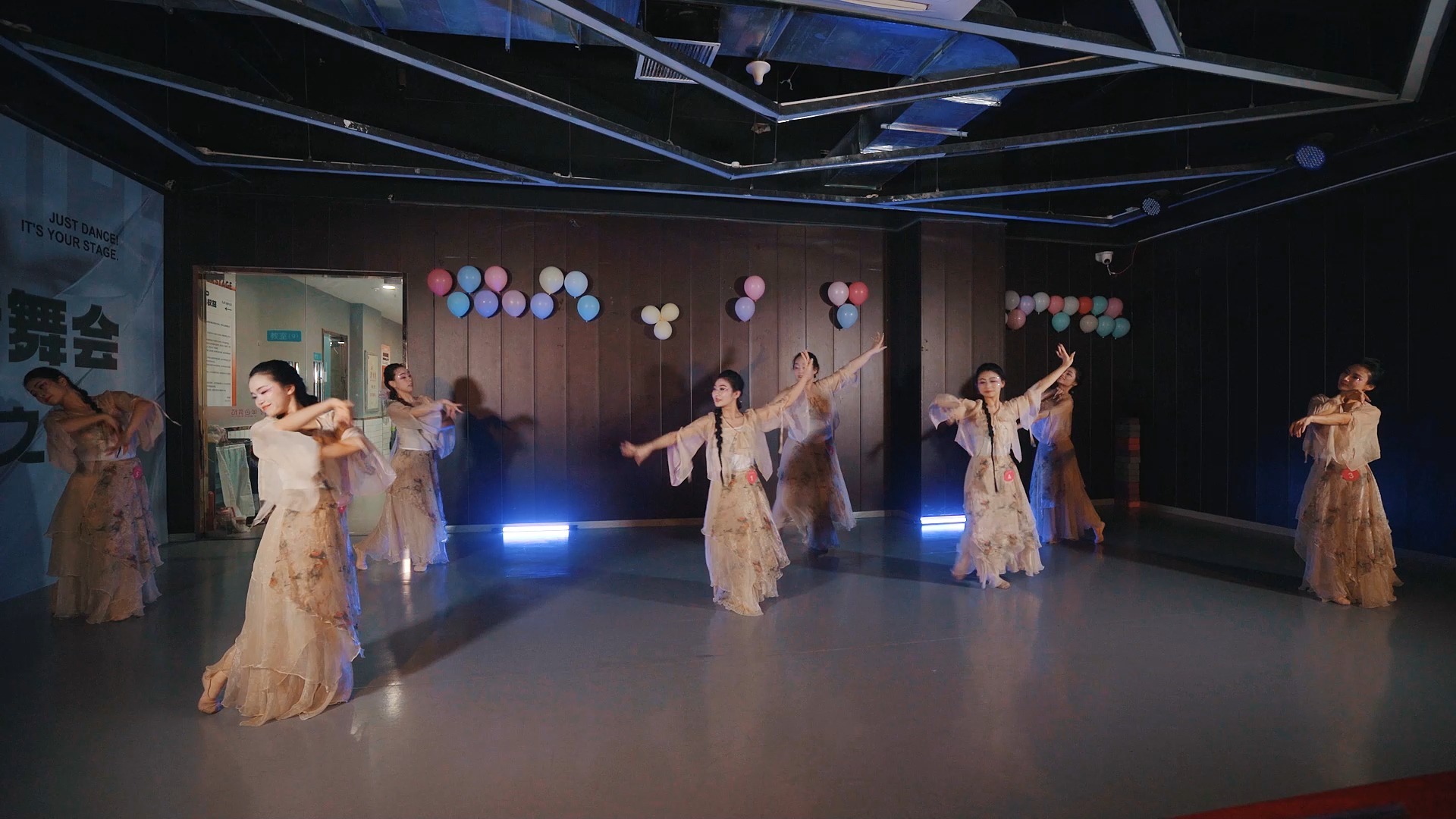 零基础到底能不能学跳舞？别问，直接看结果！