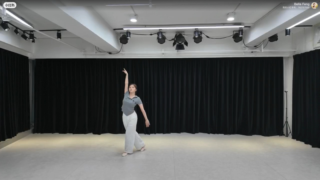 视频缓存，高考后的零基础练舞小片段，本来想拍转场的，结果去了内