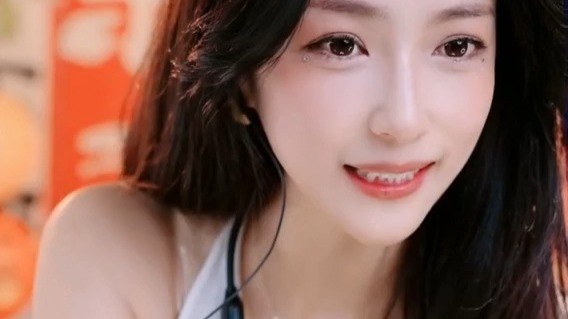 俏皮小姨妈 20250204_110020_20250206215500