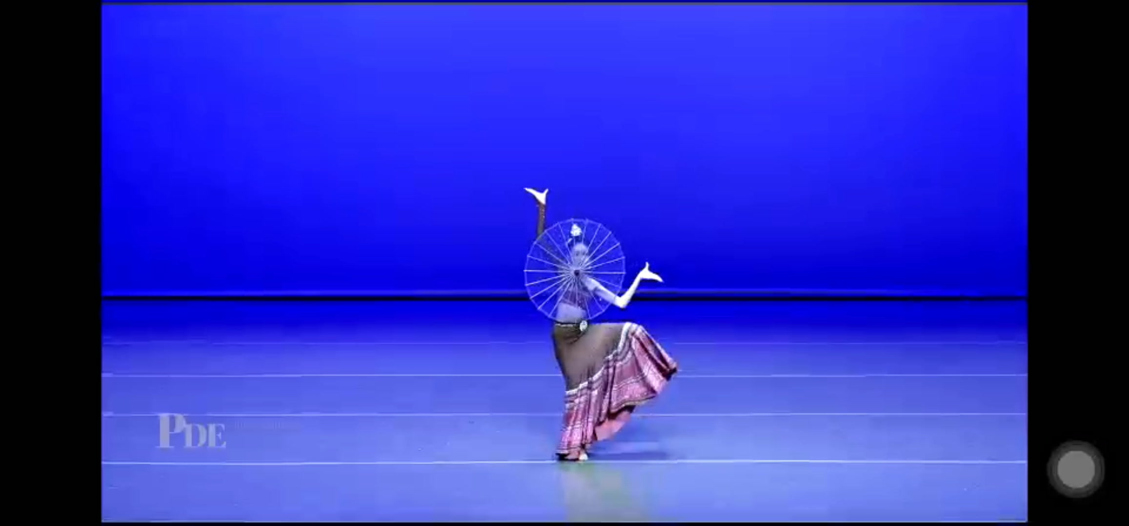 PDE国际舞蹈展演金奖–《傣雨悠悠》