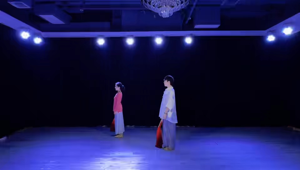 【鸟语花香花香鸟语】新作上线，快来看看！