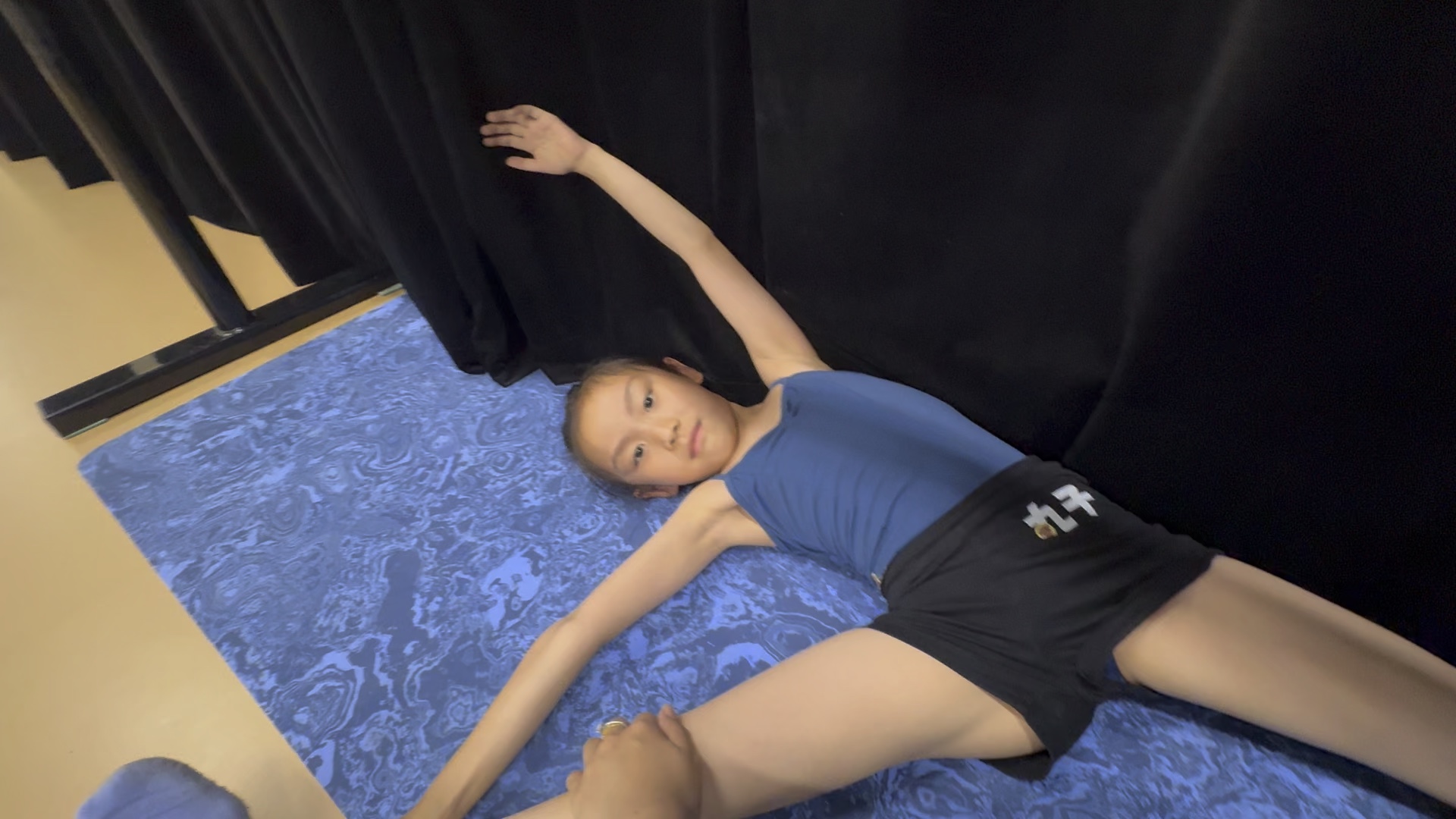 第一次撕旁腿