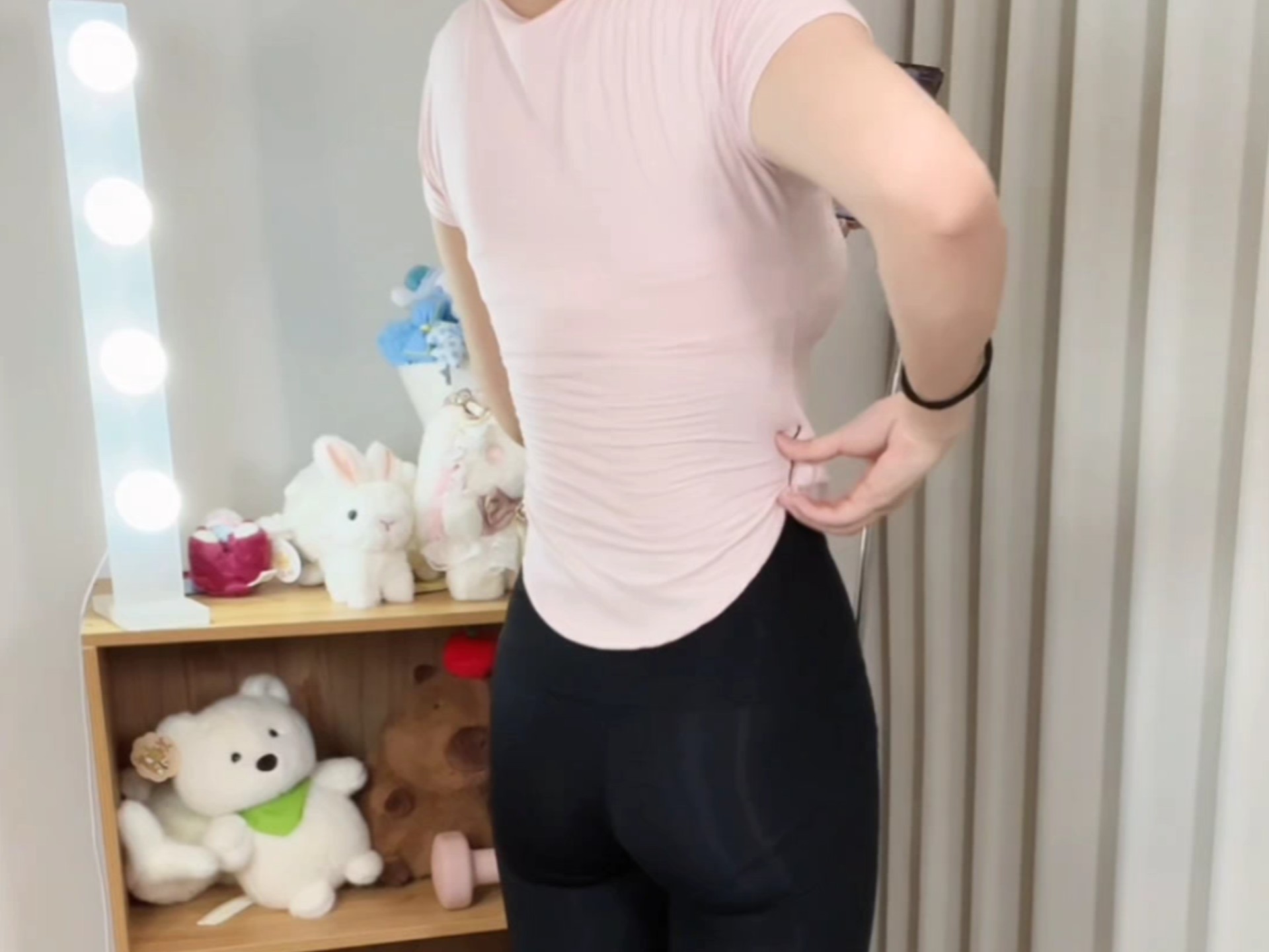 宠粉女主播直播舞蹈