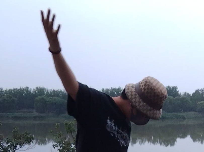 提上日程了 交作业了 虽然这个作业交的太迟了 然后质量好像