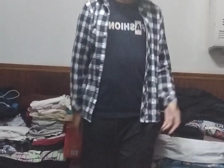 不明白当时自己为什么要拍手 感觉特别怪