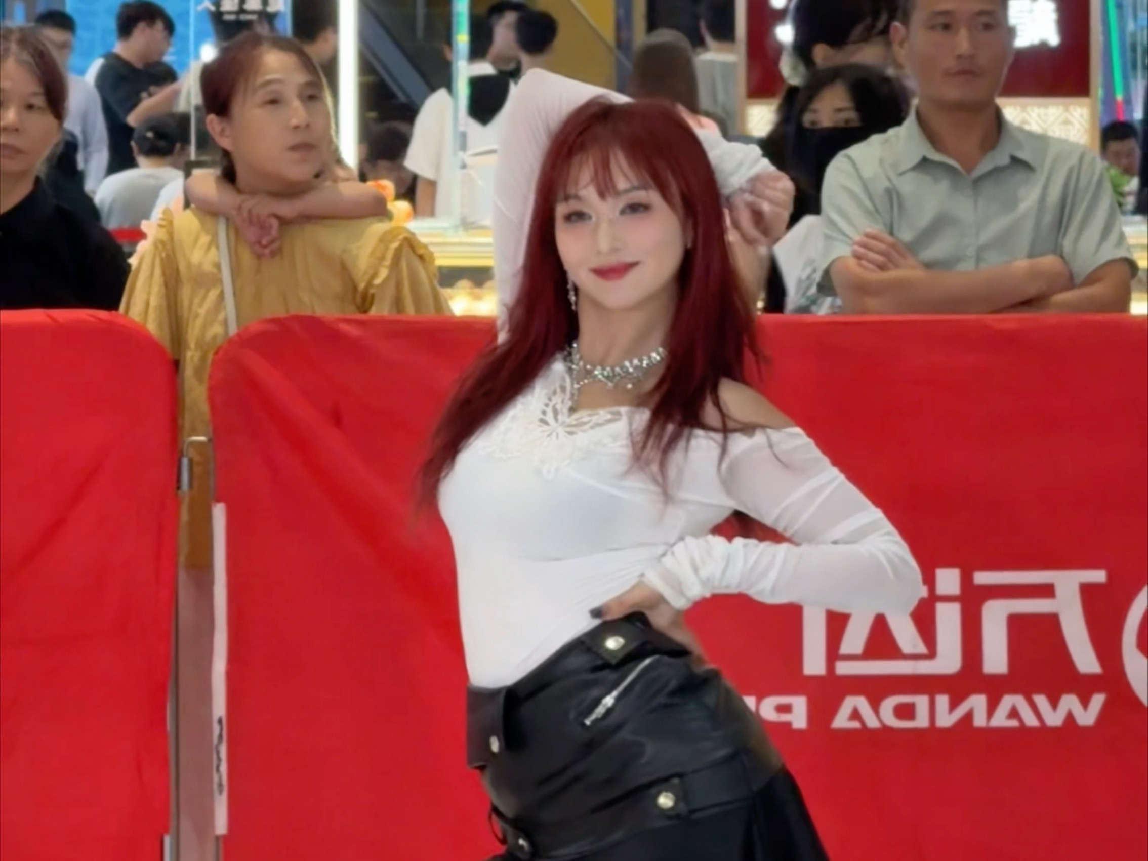 这真是妈咪级别的…被媚到了！