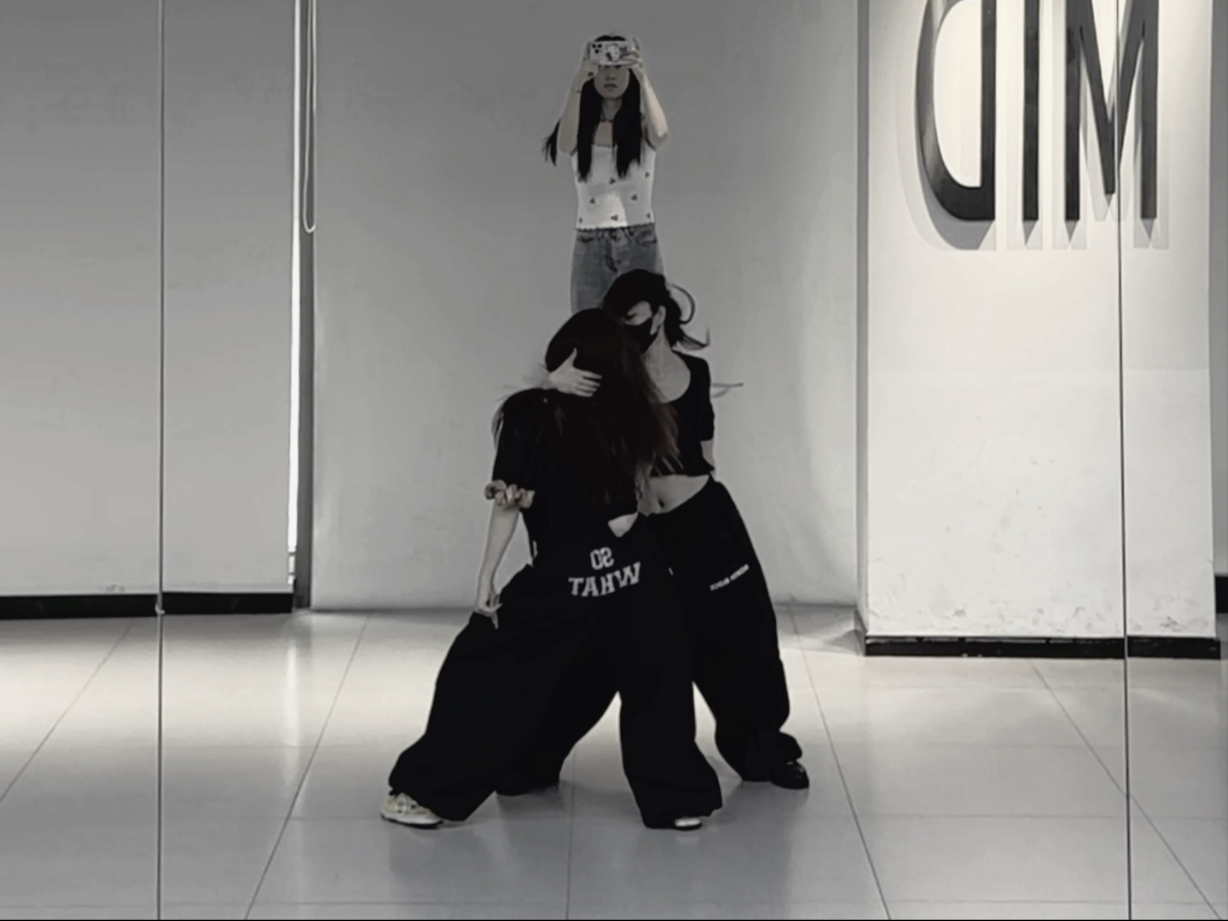 势均力敌的双女主 《Kiss Me Thru The Phone》爵士双人舞  N