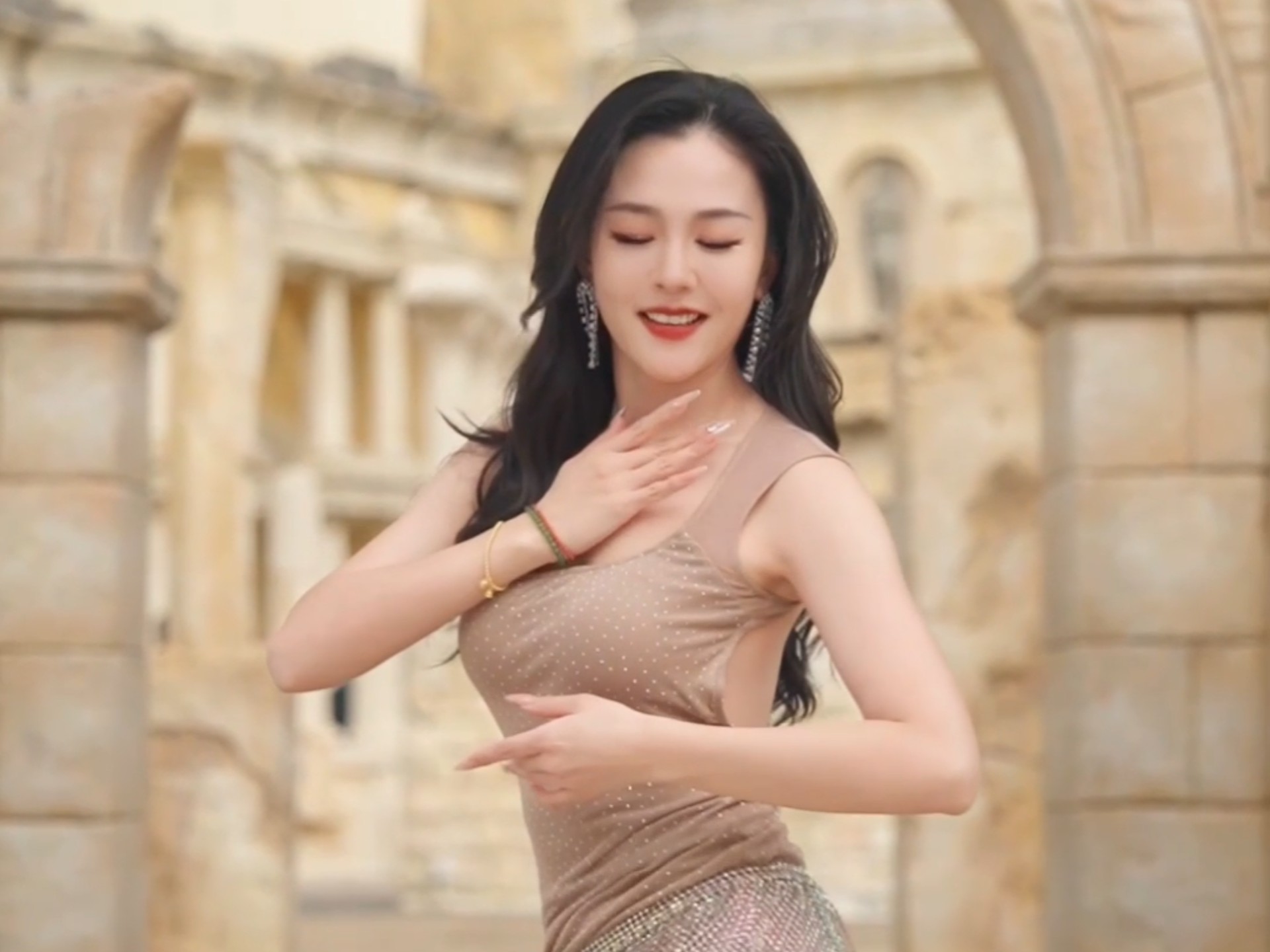 愿舞蹈伴你一生优雅