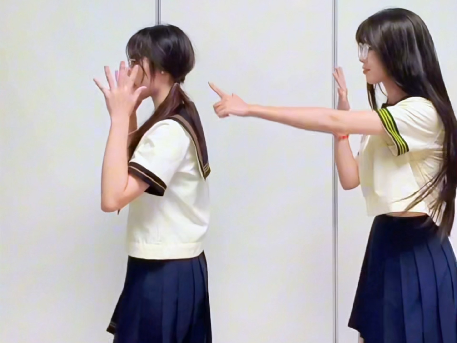 和朋友一起跳了！