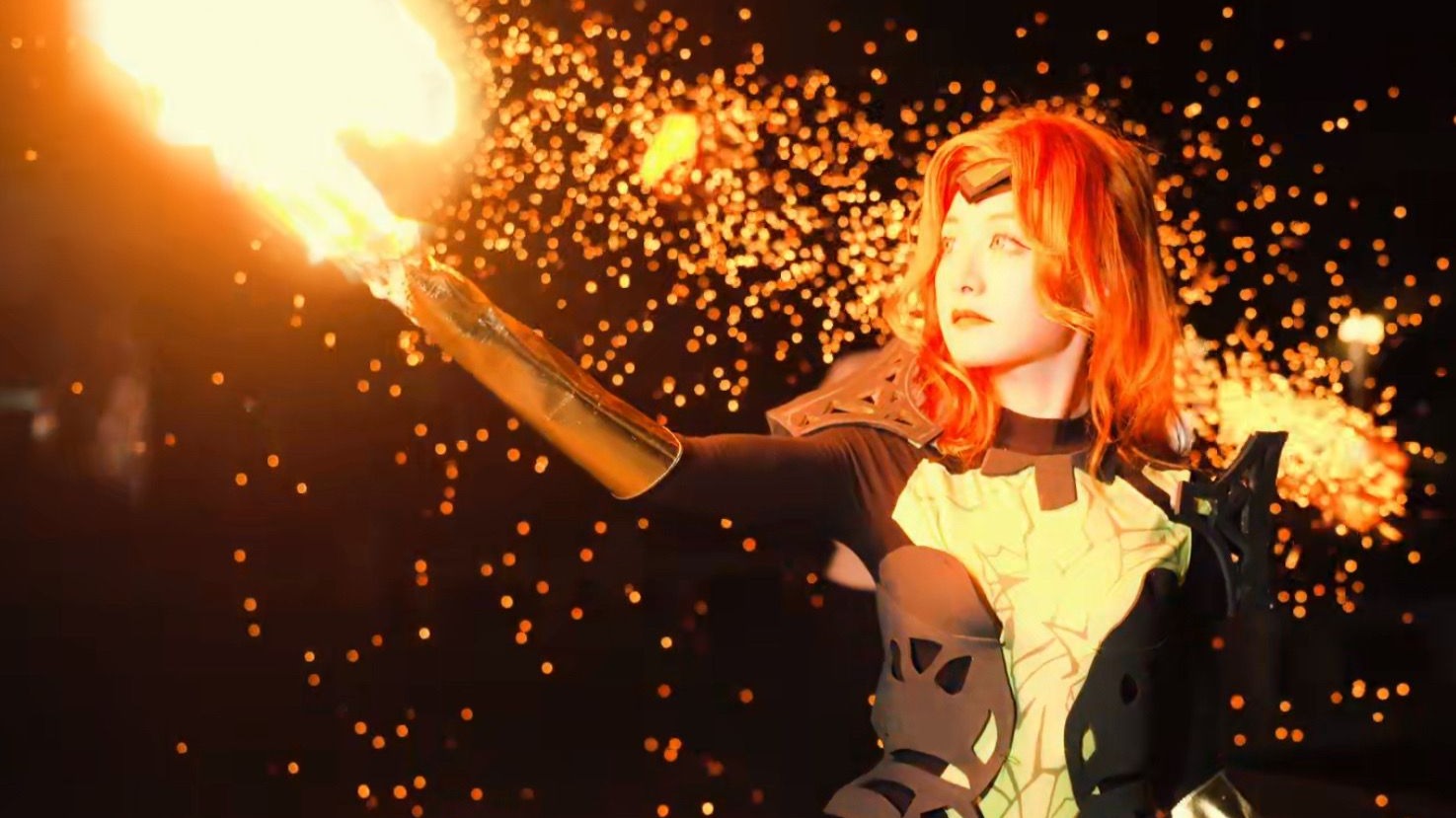 【非遗x漫威】为了还原凤凰女技能，我学会了非遗炭花舞！