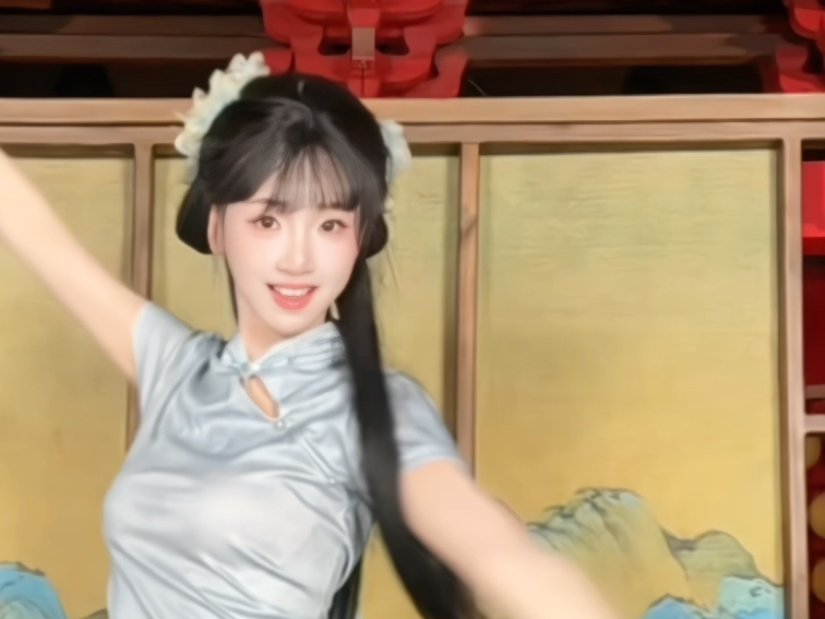 看春光 咿呀咿呀摇摇晃，有没有晃到你们心里去៸៸᳐u003E⩊u0