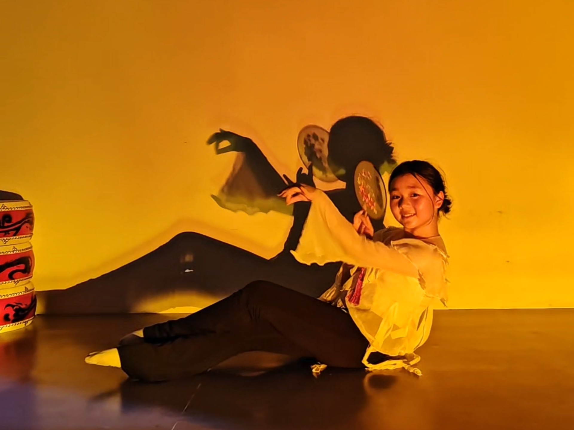 古典舞《小酒馆》