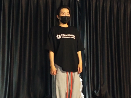 开头在罚站的蒲照编舞 shooter