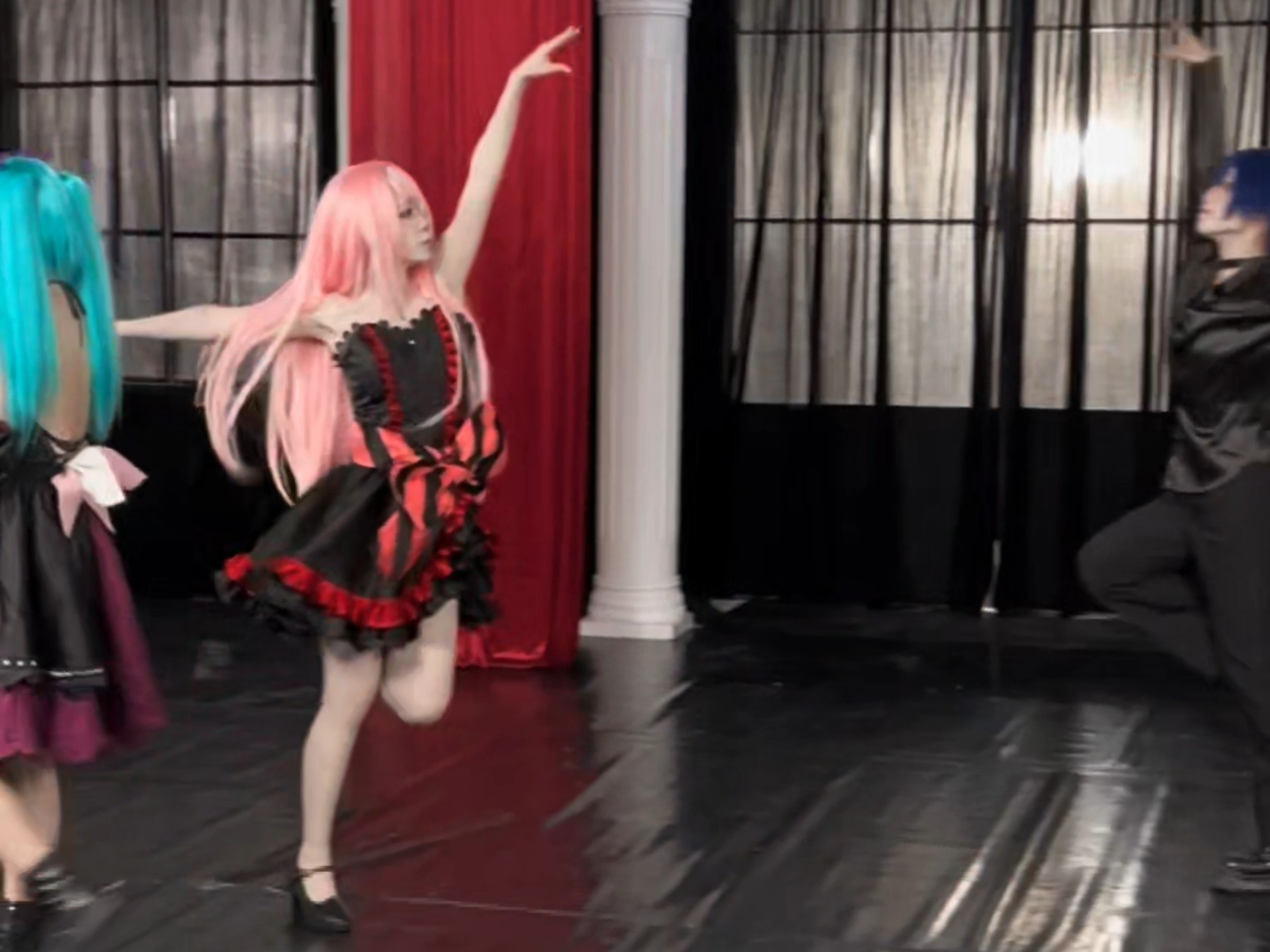 翻跳什么曲子？