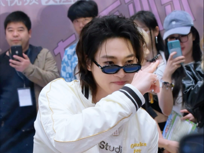 赞多！超愉快轻松的随机舞蹈现场｜Too Bad—G Dragon 舞蹈翻跳