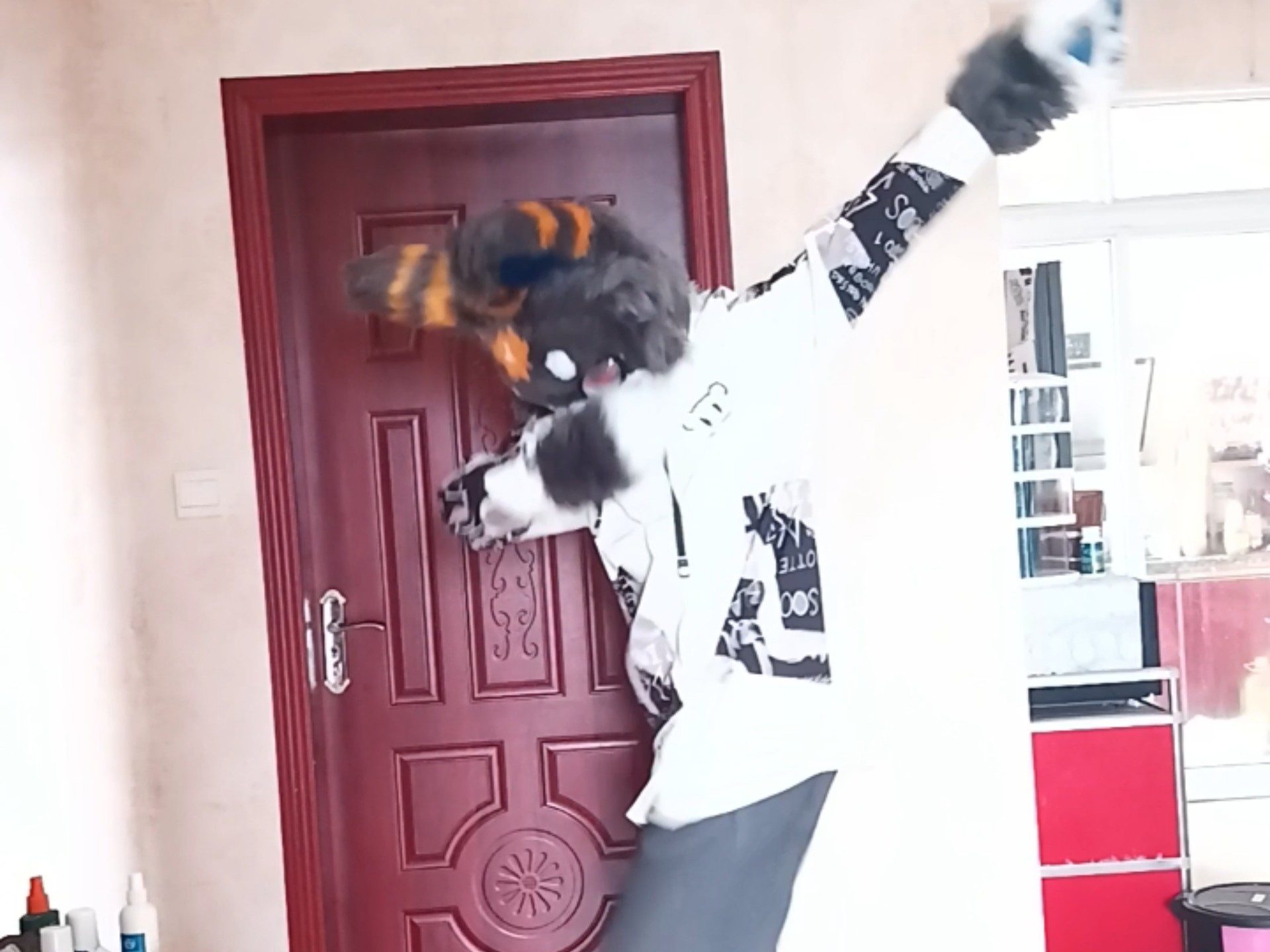 一首手忙脚乱的群青，迎接属于自己全新的未来