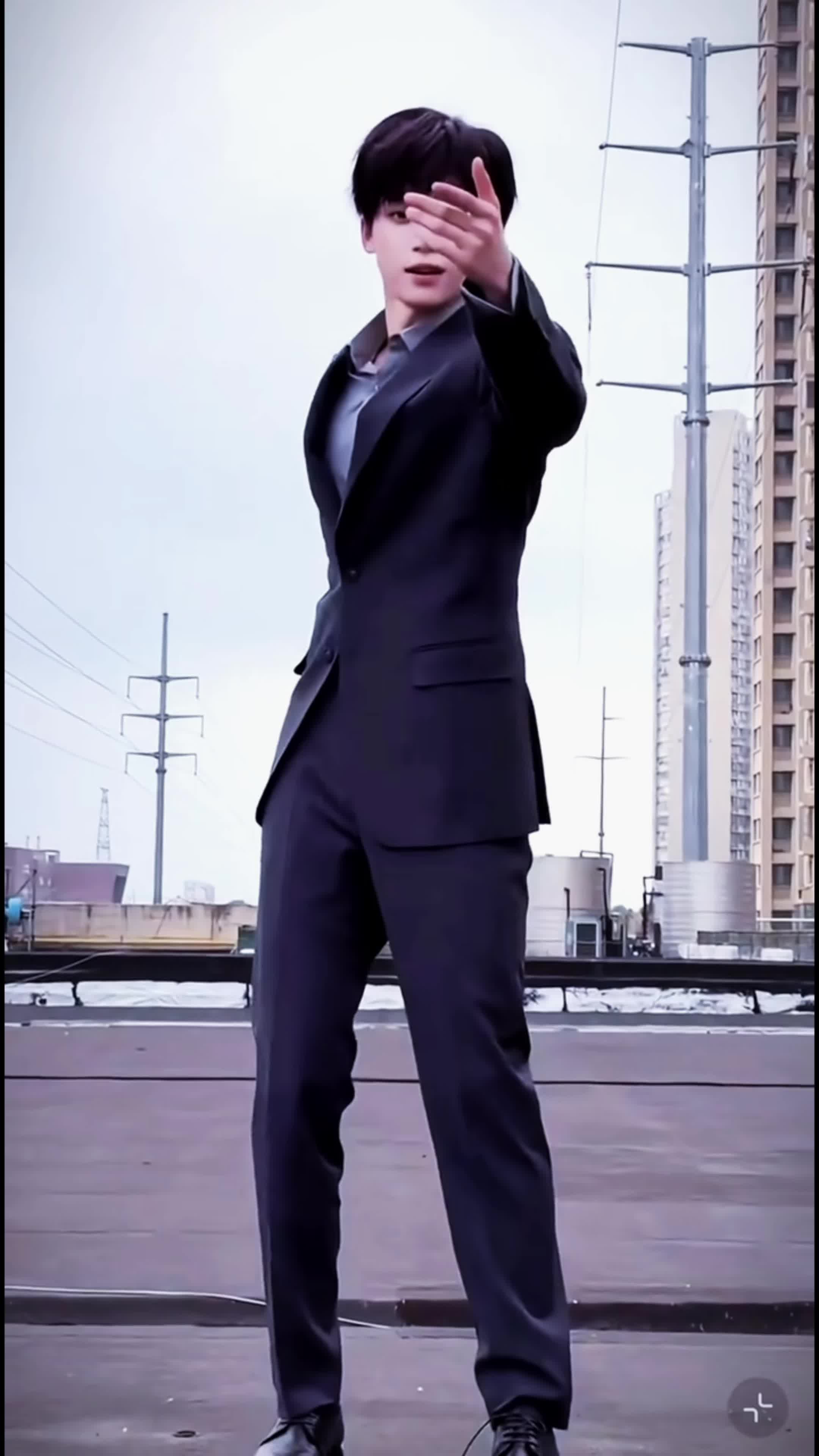 梓渝邀请你进入直播间