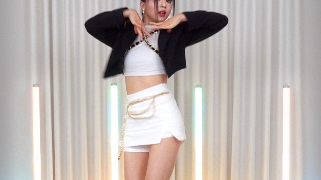 HUNTRIX《Golden》副歌翻跳挑战【Ellen和Brian】