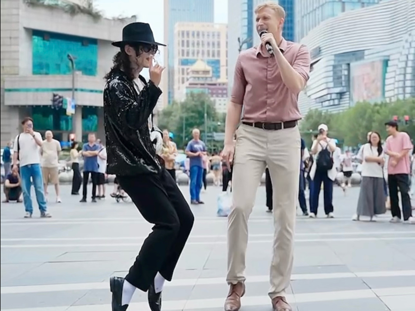 MJ golden songs + singing-dancing double excellence= Kin