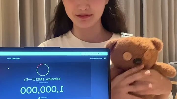 Tiktok100万粉丝达成！感谢大家的支持