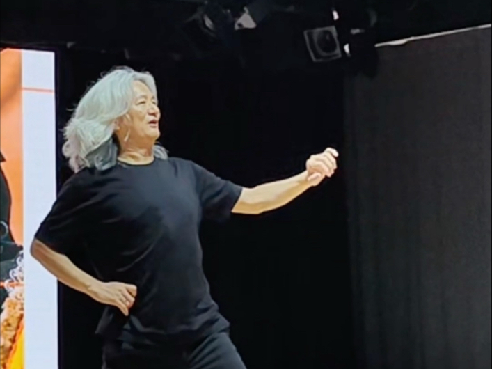 舞蹈是人与万物的对话