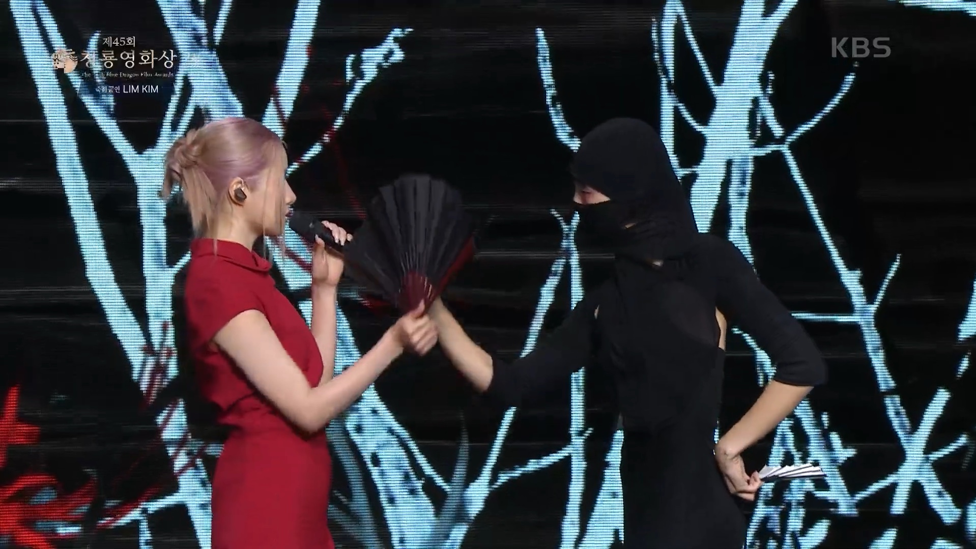 LIM KIM 第45届青龙奖电影颁奖典礼表演《ULT》｜241214