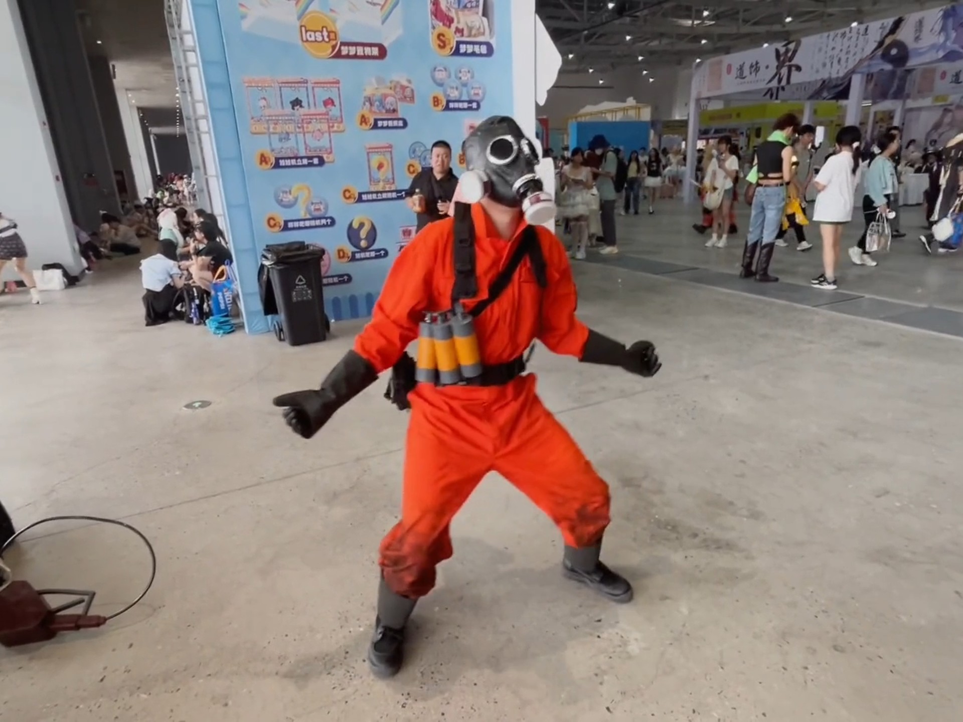 听说你没见过拍肉跳曼恩团体操?