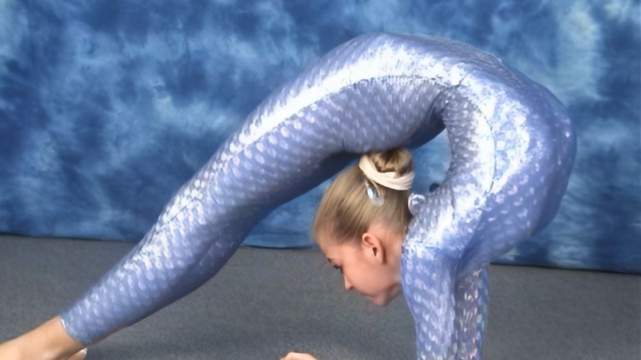 Flexshow Media柔术- tatyana浅蓝紧身连体