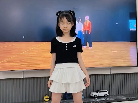 这首ditto真的好爱