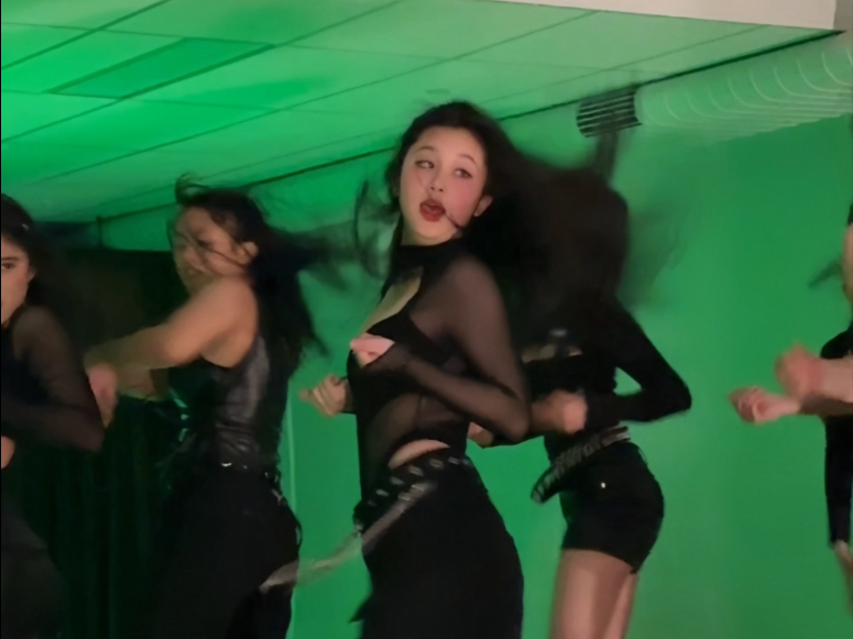 I’m the IT GIRL