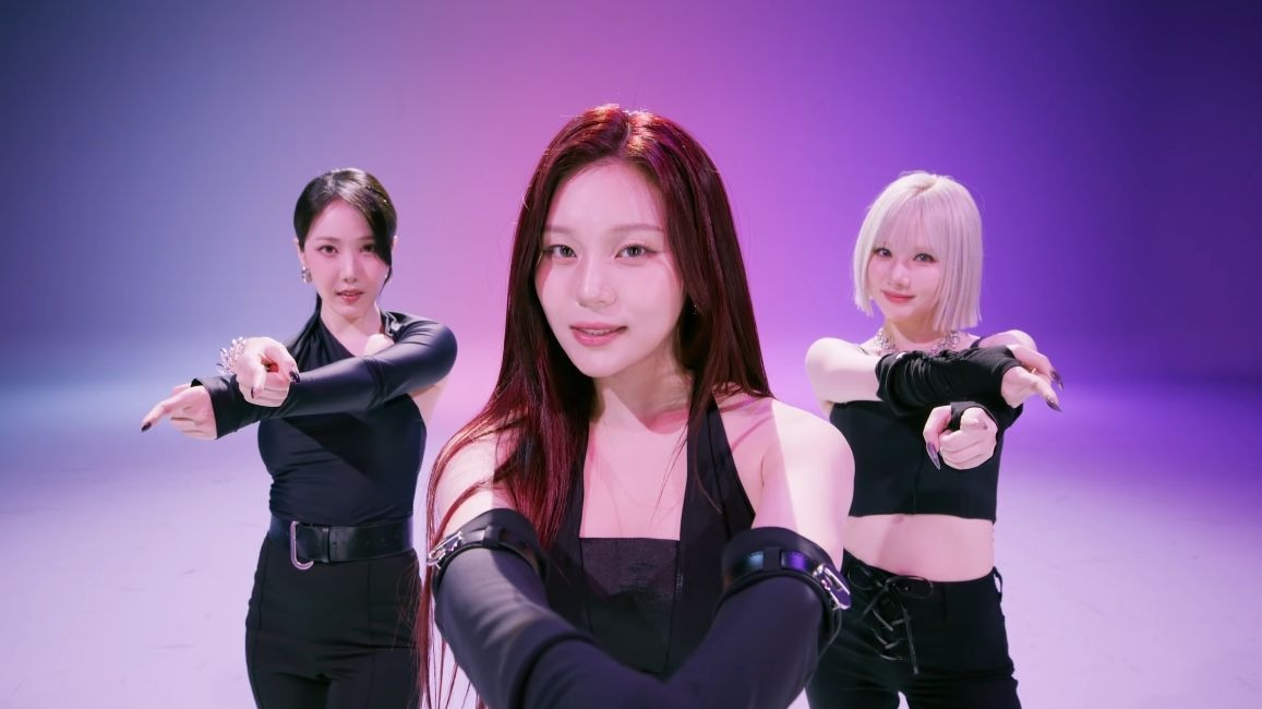 VIVIZ最新回归曲La La Love Me舞蹈版公开