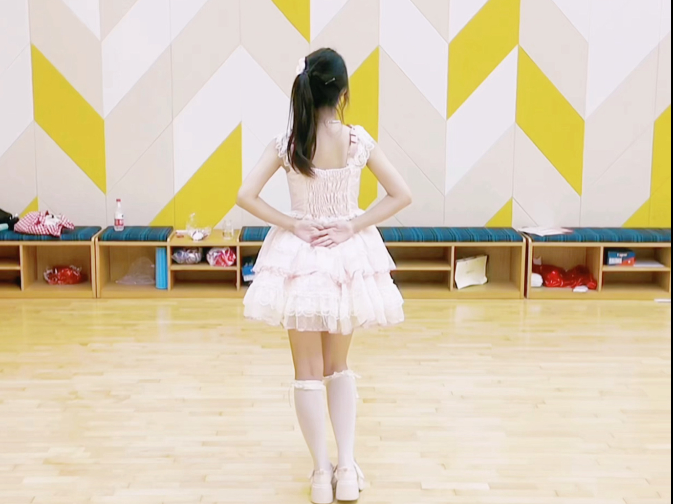 这么可爱真是抱歉！^(*≧ω≦)