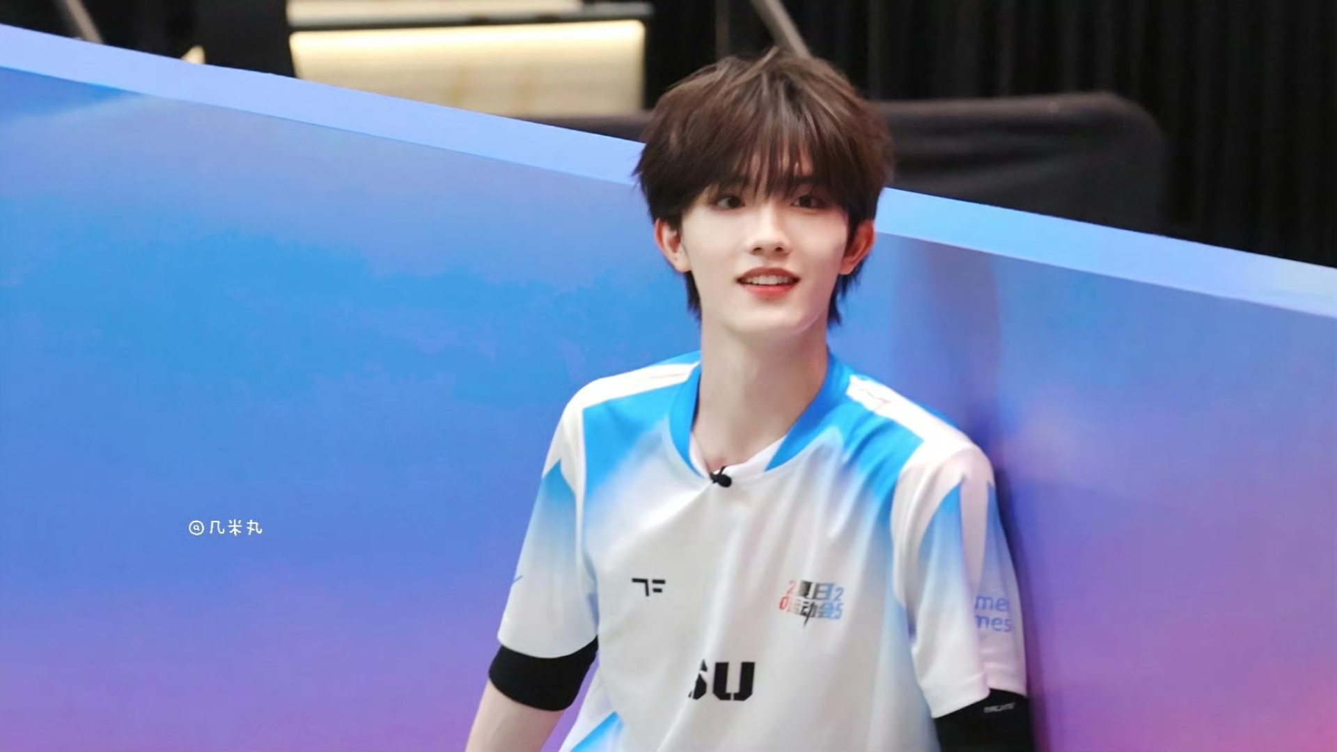 【苏新皓】随舞跳《青春修炼手册》 最后蹦起来的那一瞬间我